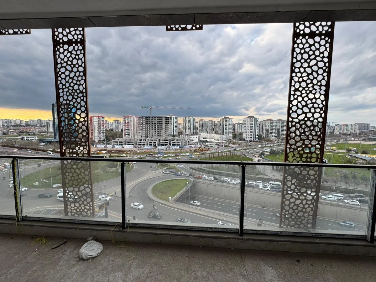 ÇEYSA CENTROPOLDE ACİL SATILIK ANAYOL CEPHELİ 2+1 OFİS
