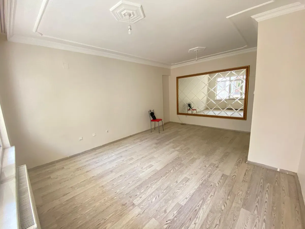 OFİS GEVRAN CADDESİNE YÜRÜME MESAFESİNDE SATILIK 3+1 FIRSAT DAİRE
