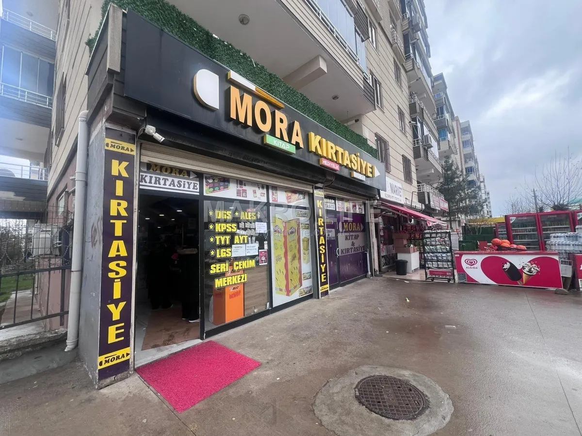 AHMET KAYA CADDESİ'NDE OKULLAR BÖLGESİNDE DEVREN KİRALIK KIRTASİYE