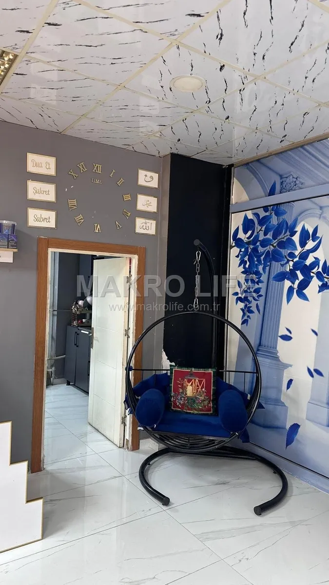 GAZİLER ÇEŞME DURAĞINDA DEVREN SATILIK GÜZELLİK MERKEZİ