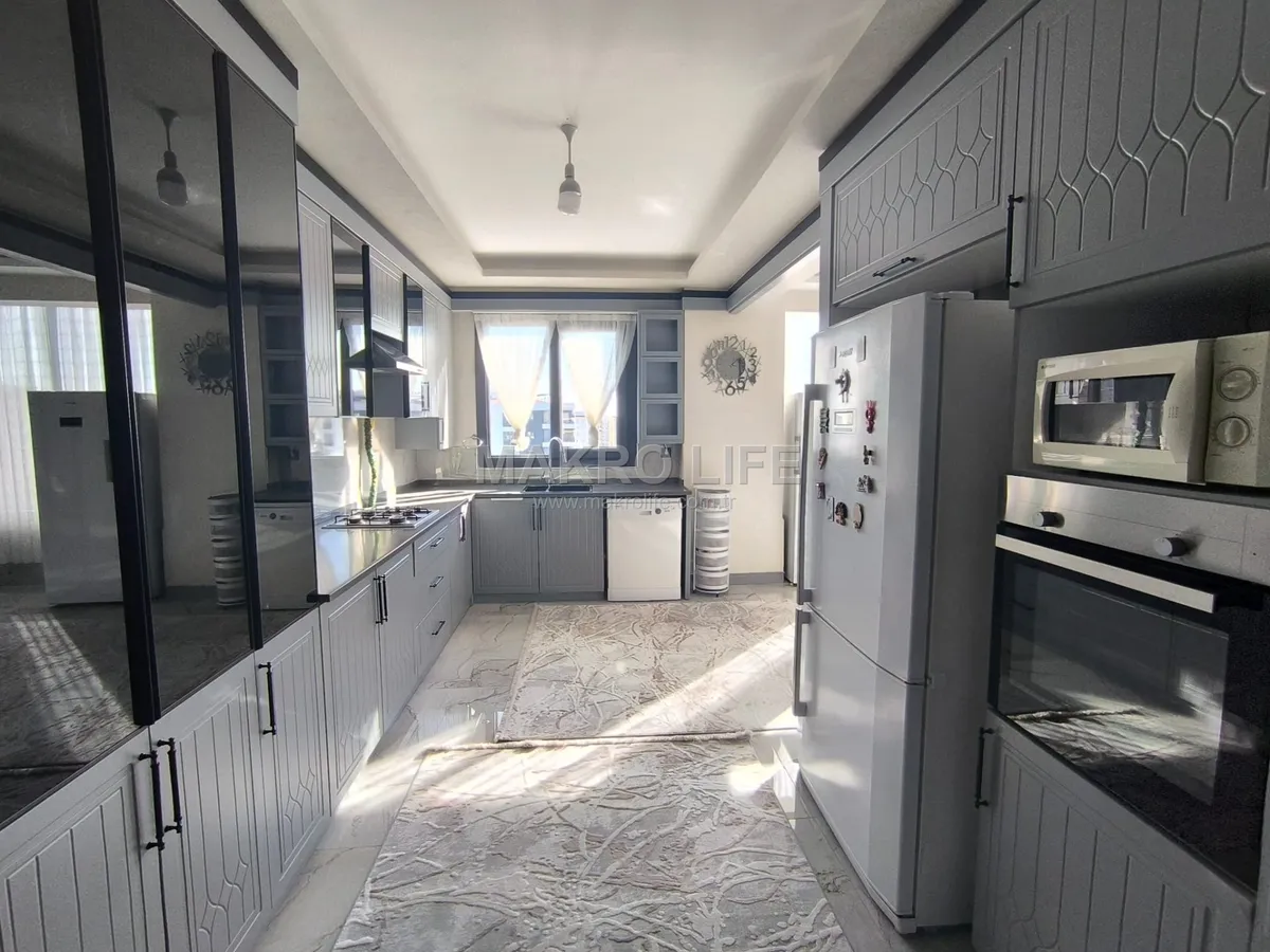 NEVROZ KARŞISI YERDEN ISITMALI CADDE ÜZERİ ACİL SATILIK 3.5+1 LÜKS DAİRE