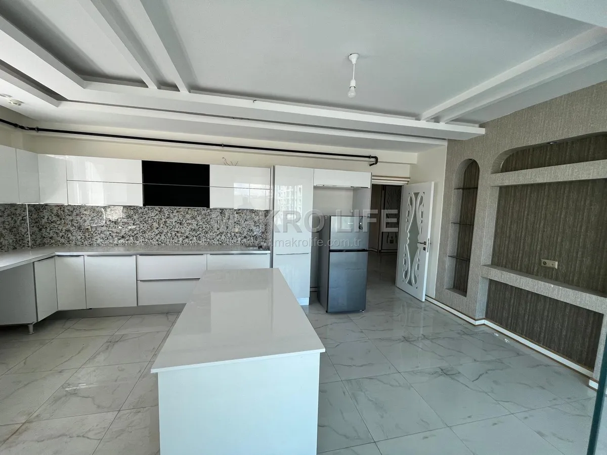 STAD YOLU ÜZERİ ULTRA LÜX SATILIK 4+1 DAİRE